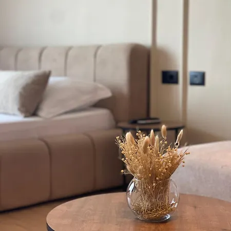 Seamare & Lejlighedshotel Vlorë