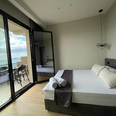 Seamare & Apart-hotel 3*