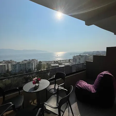 Seamare & Lejlighedshotel