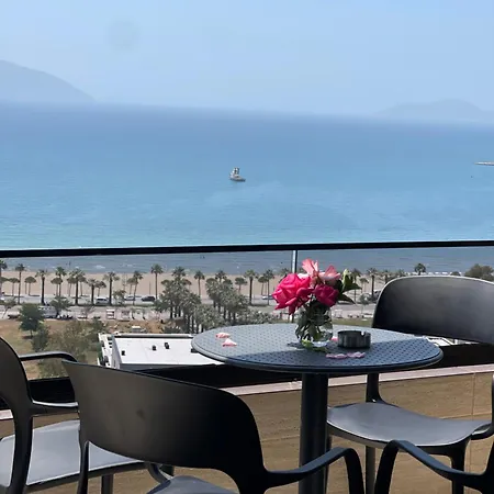 Seamare & Aparthotel Vlorë