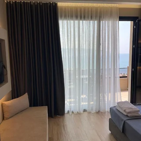 Seamare & Lejlighedshotel