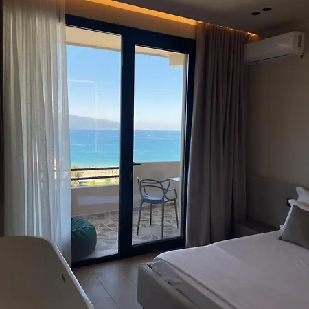 Seamare & Aparthotel Vlorë