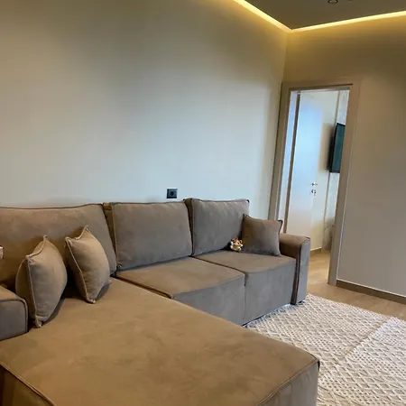 Aparthotel Seamare & Vlorë