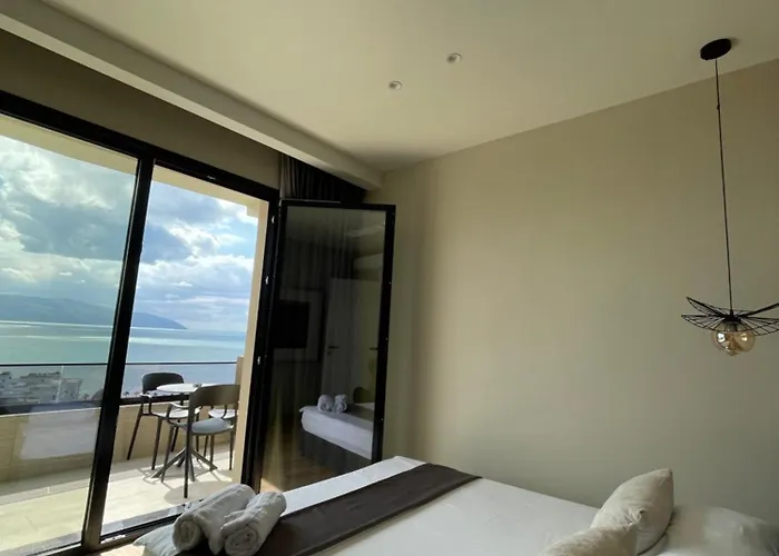 Aparthotel Seamare & Vlorë