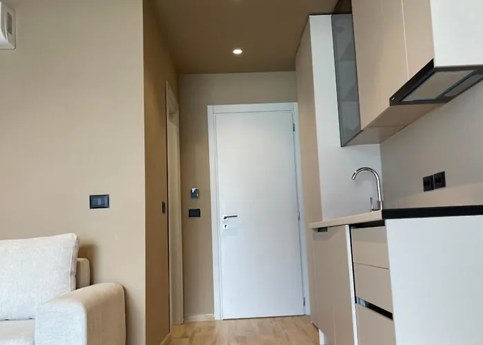 Seamare & Aparthotel 3*