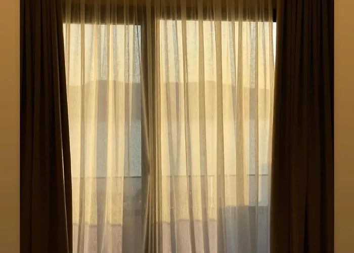 Aparthotel Seamare & Vlorë