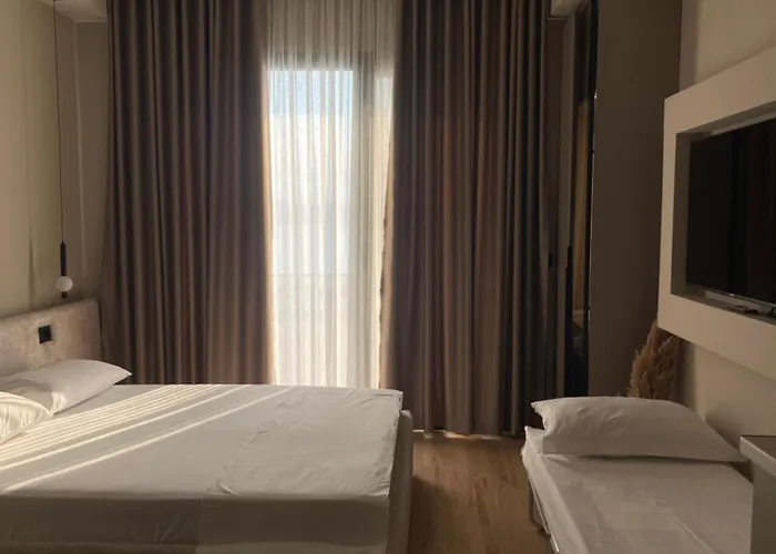 Seamare & Aparthotel 3*