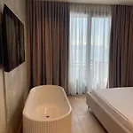 Seamare & 3* Vlorë